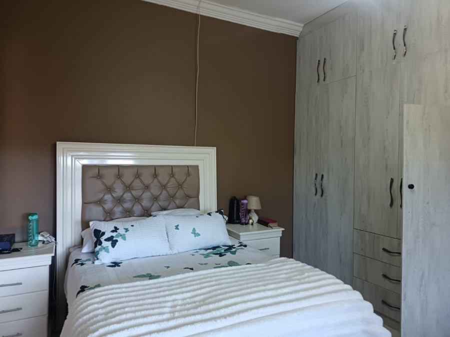 4 Bedroom Property for Sale in Kimberley North Northern Cape